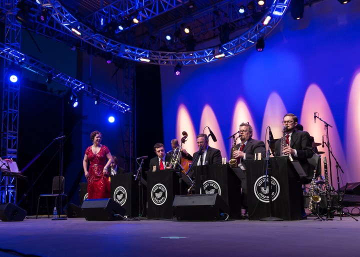 Midsummer Night Swing 2016 - Mint Julep Jazz Band